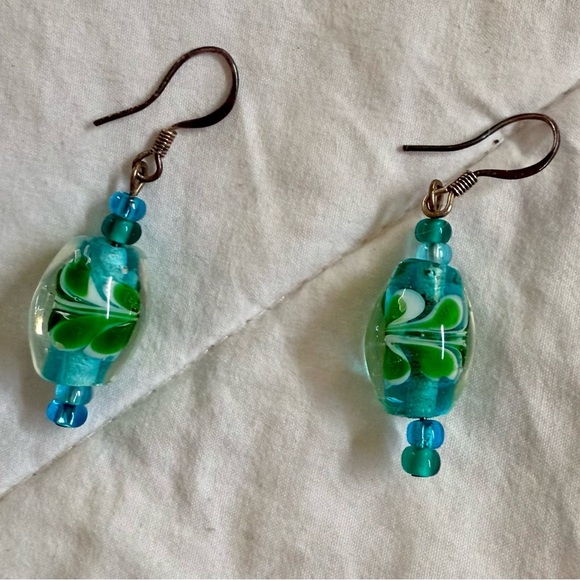 Blue and Green Beaded Necklace & Earrings Set - Picture 4 of 4